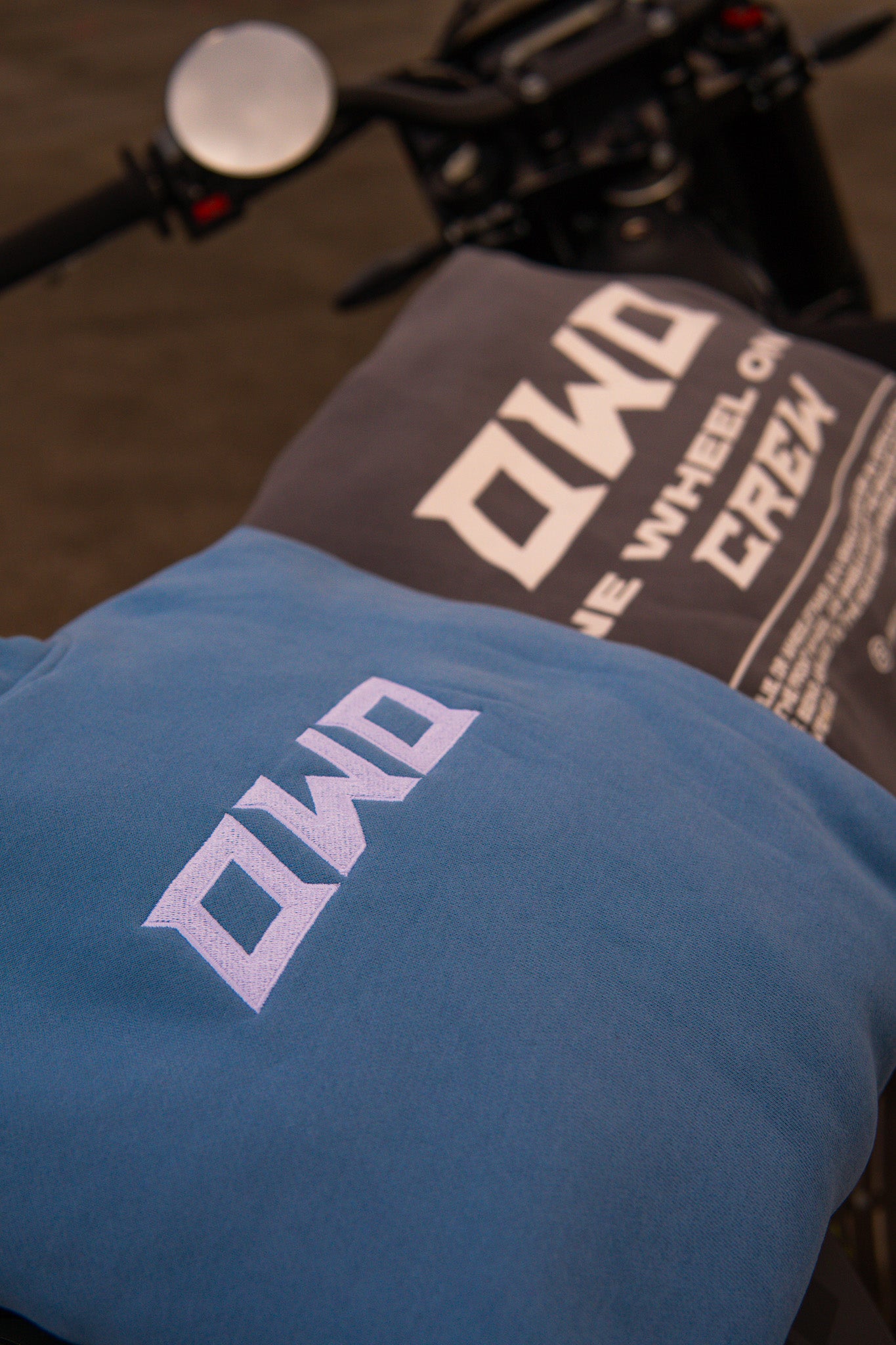 OWO-Hoodie Blau