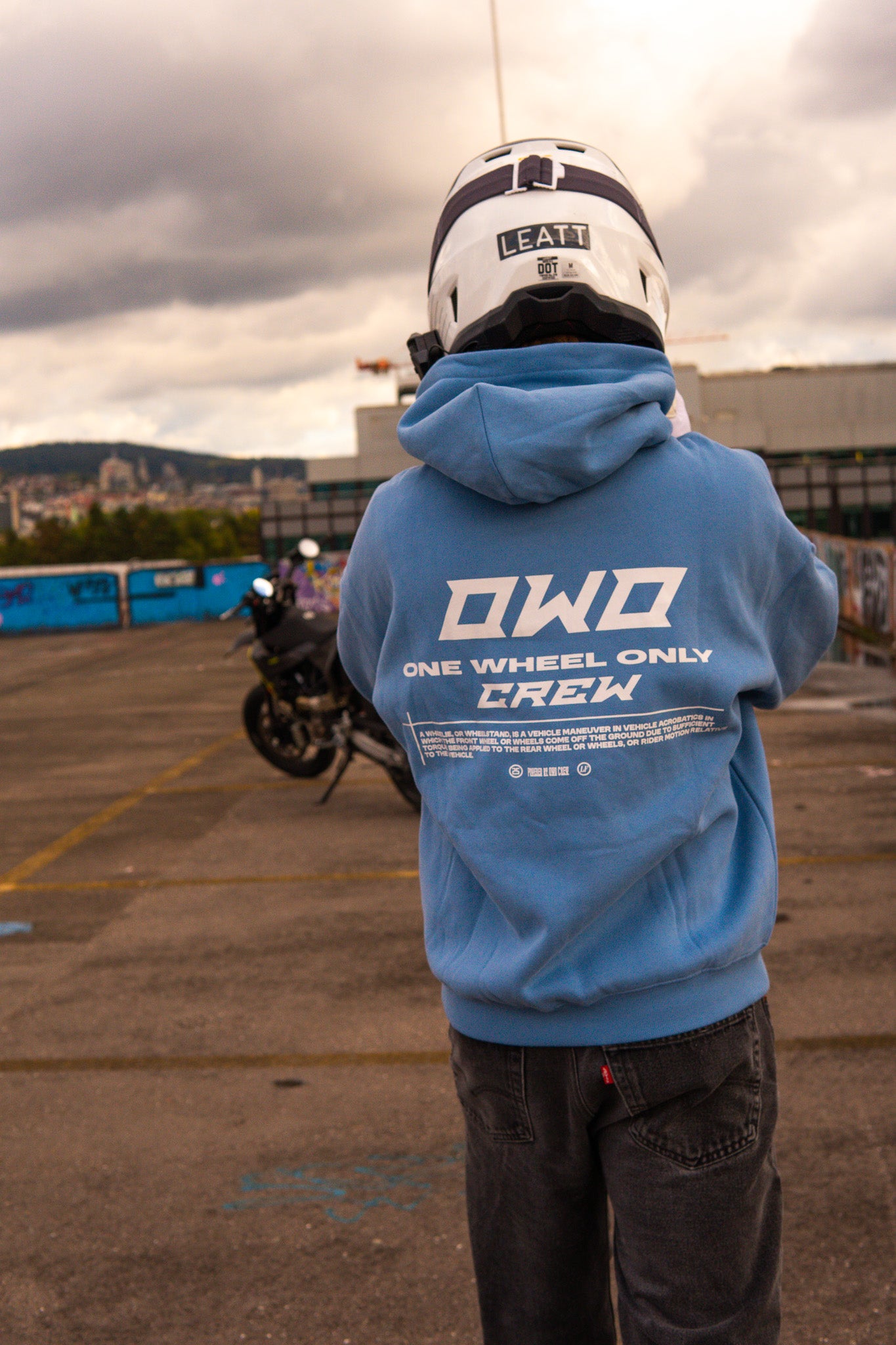 OWO-Hoodie Blau